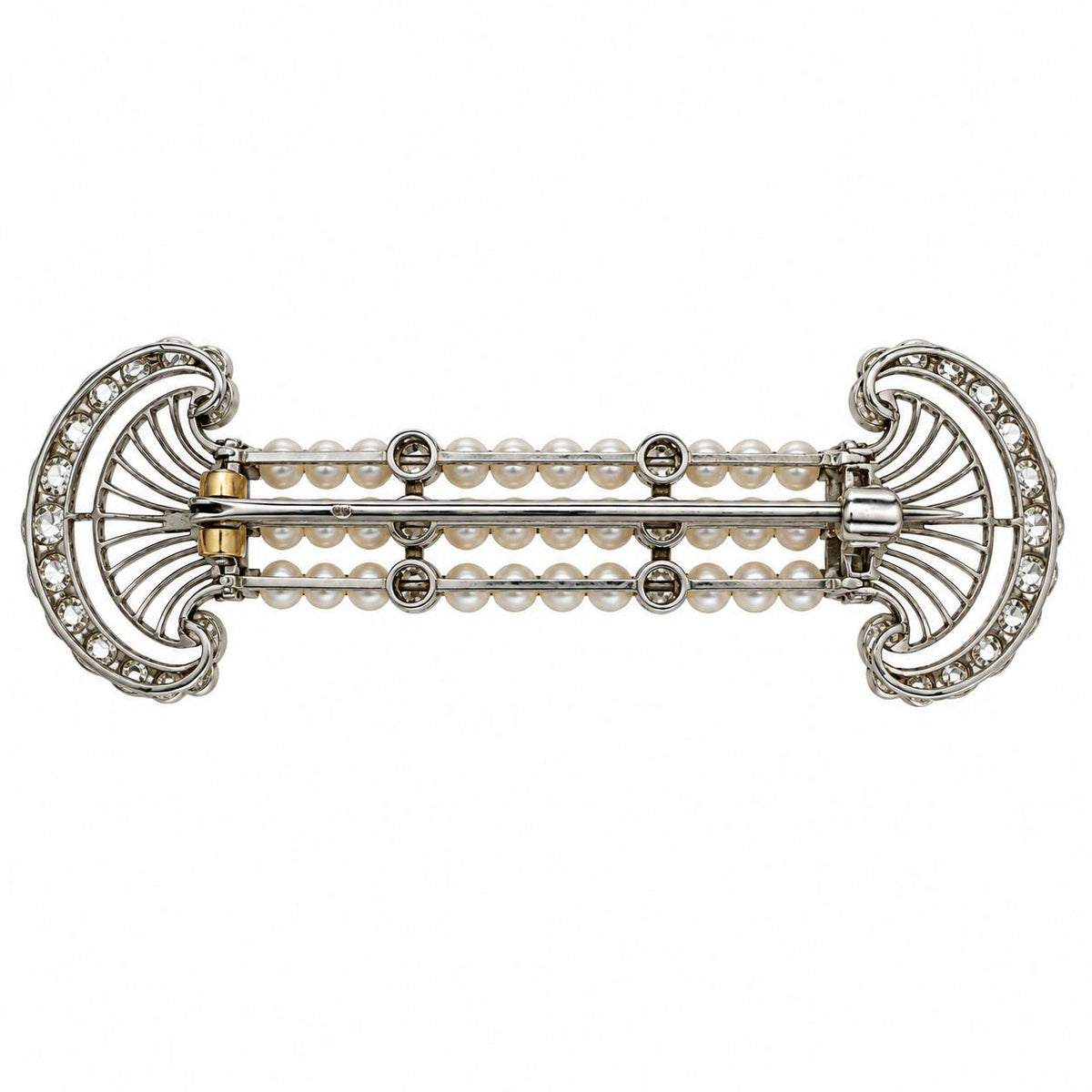 Vintage Art-Deco Pearl & Diamond Platinum Brooch 6.62g.