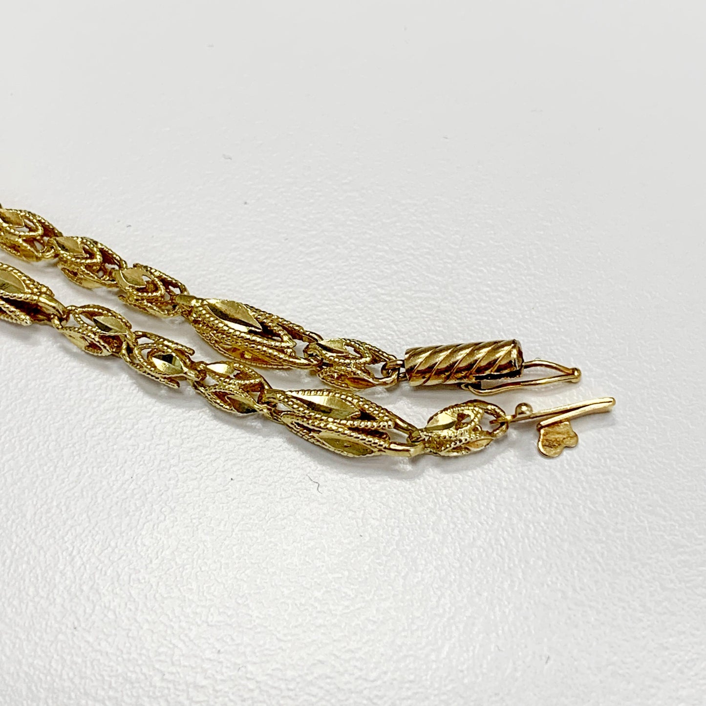 14K Yellow Gold Necklace 24inch, 21.06g.