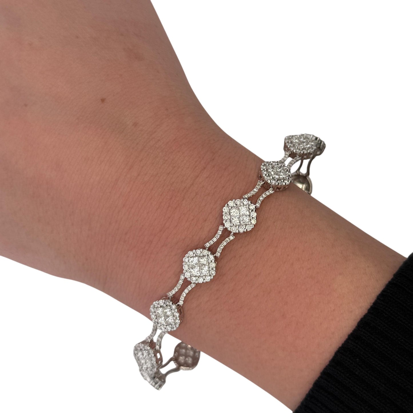 6.30cttw White Diamond Bracelet in 18k White Gold 7.75" 14,17g.