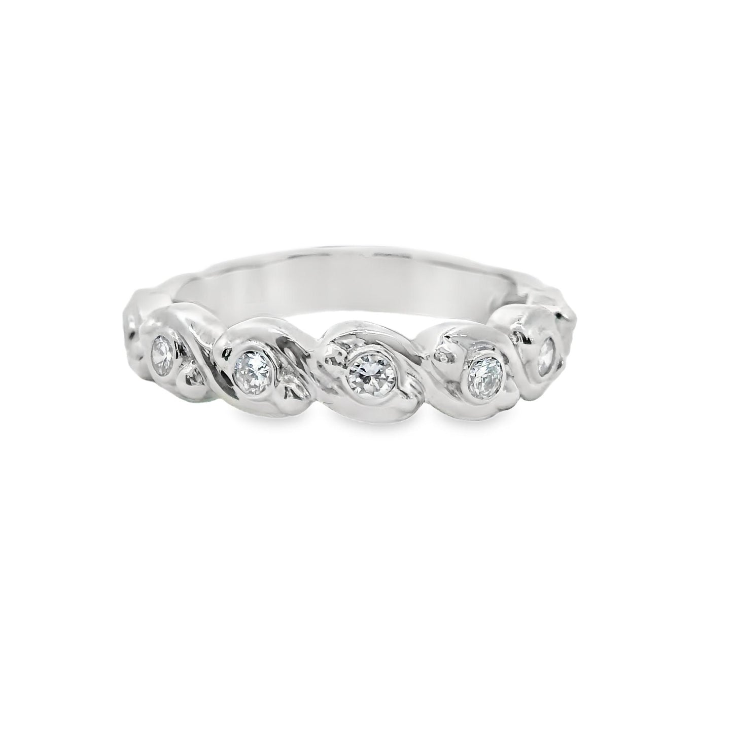 Platinum Wave 0.31cttw. White Diamond Ring 6.03g 6.25US