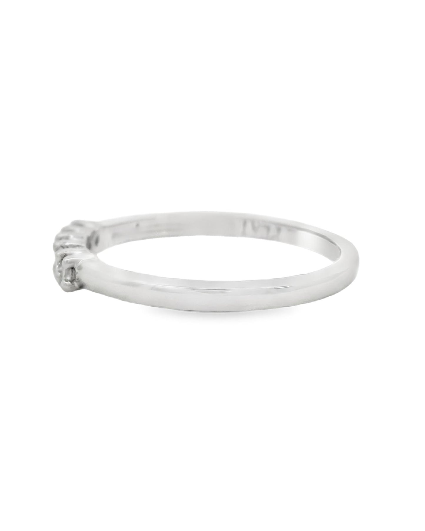 0.17cttw. White Diamond Platinum Ring 2.85g. 6.25US