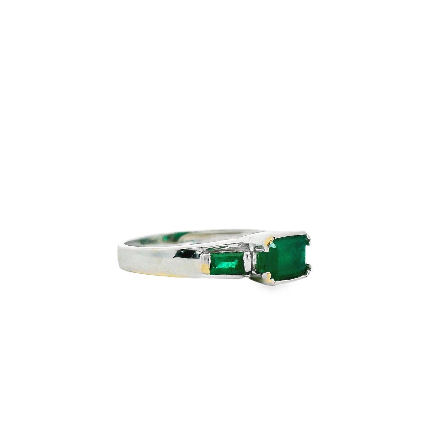1.30cttw. Green Emerald Three Stone Ring in 18k White Gold 6US 3.68g.