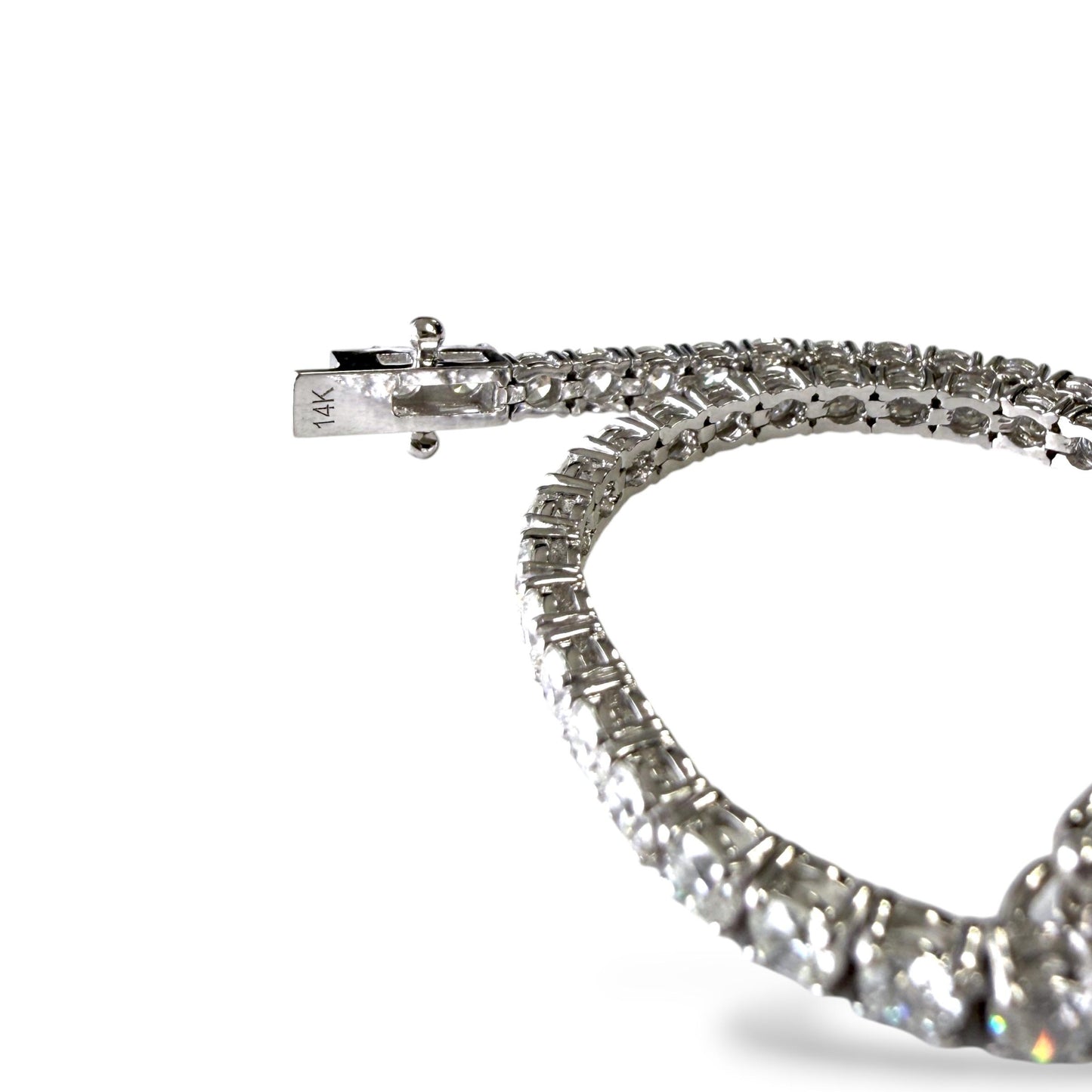 6.00 cttw. White Diamond Tennis Bracelet in 14k White Gold 9.48g. 7"
