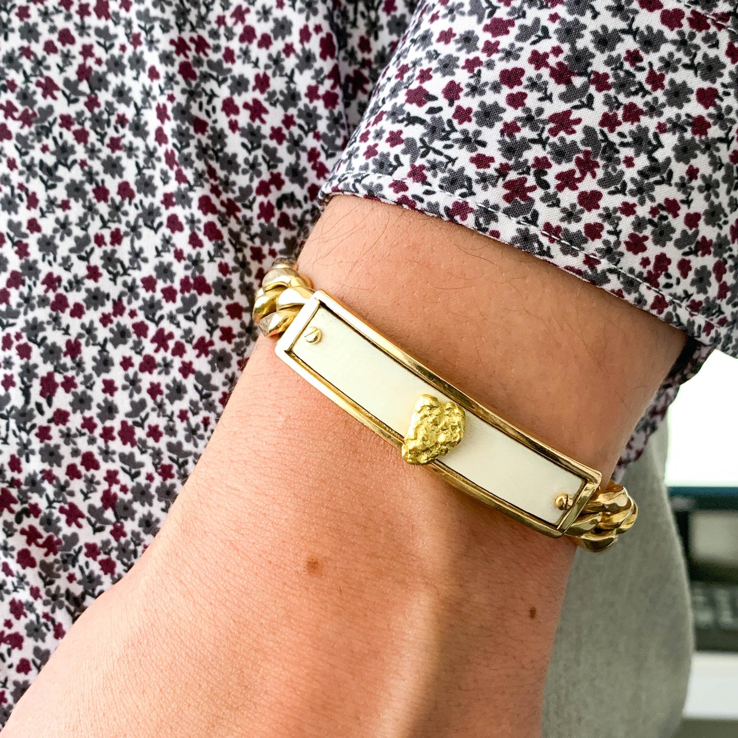 Golden Nugget Cuban Chain Bracelet in 18k Yellow Gold 90.3g.