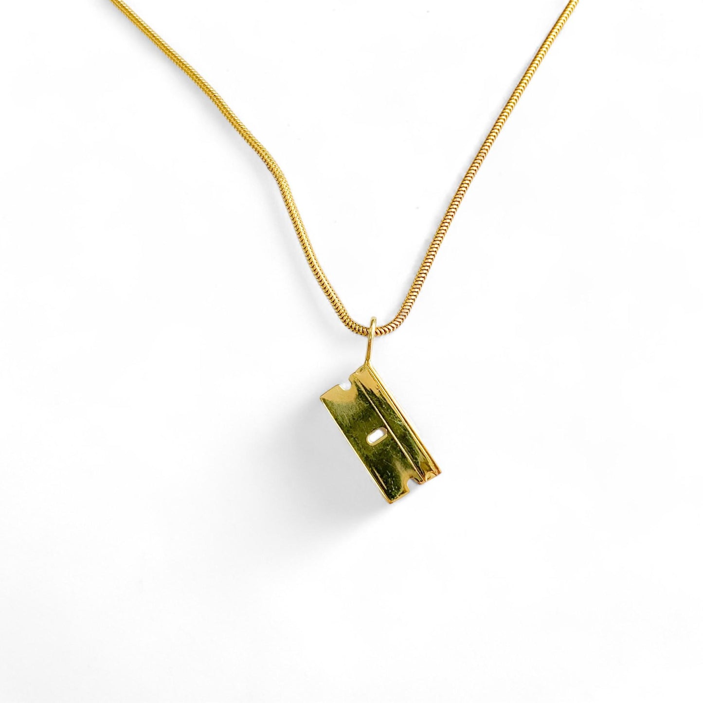18K Yellow Gold Blade Necklace 8.01g.