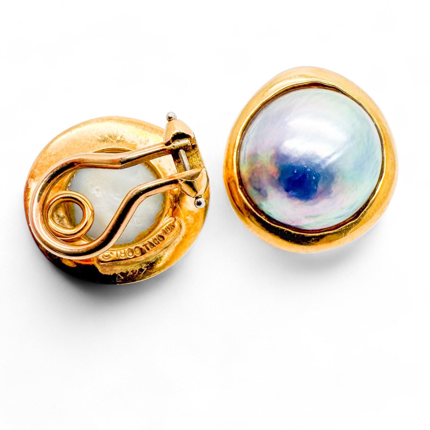 Vintage Tiffany&Co Mabe Pearl Earring in 18k Yellow Gold