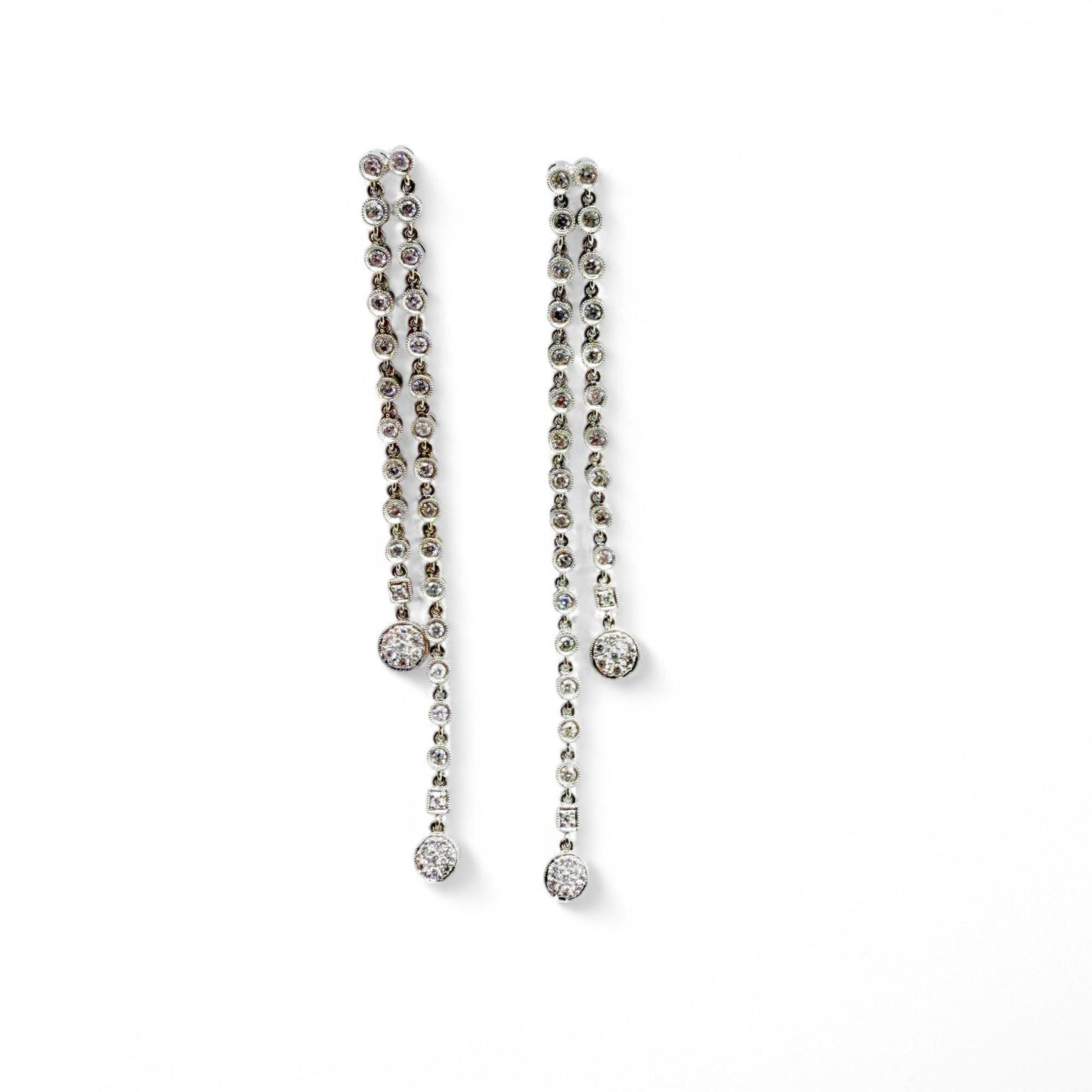 Vintage 0.91 cttw. White Diamond Drop Earrings in 18k White Gold 10.26g