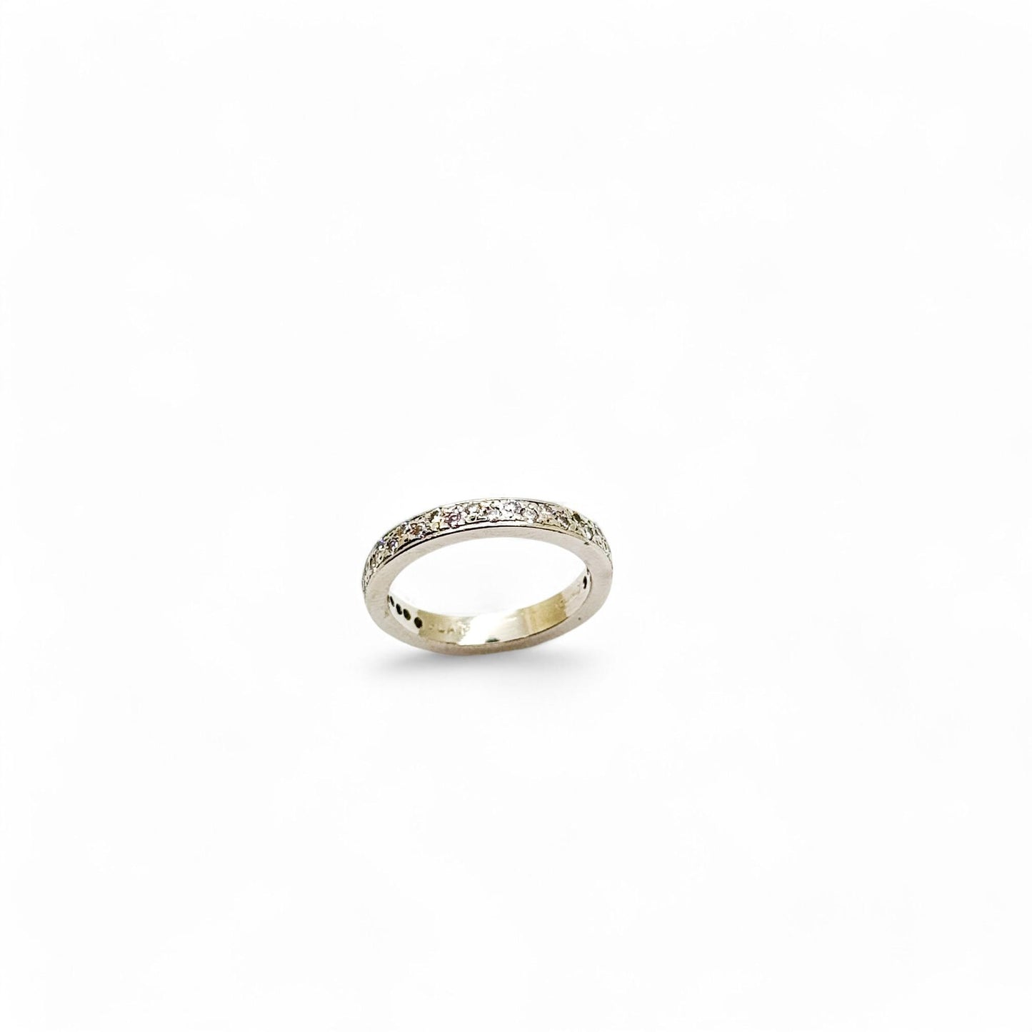 0.43 cttw. White Diamond Platinum Wedding Band 5.5 US 5.40g.