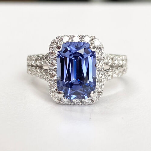 3.23CT BLUE SAPPHIRE( No Heat, Ceylon, Sril Lanka) & DIAMOND HALO RING