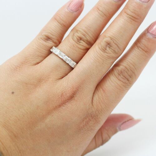 Women's Side Ways Emerald Cut Diamonds Eternity Band Ring in 18k White Gold 5.75