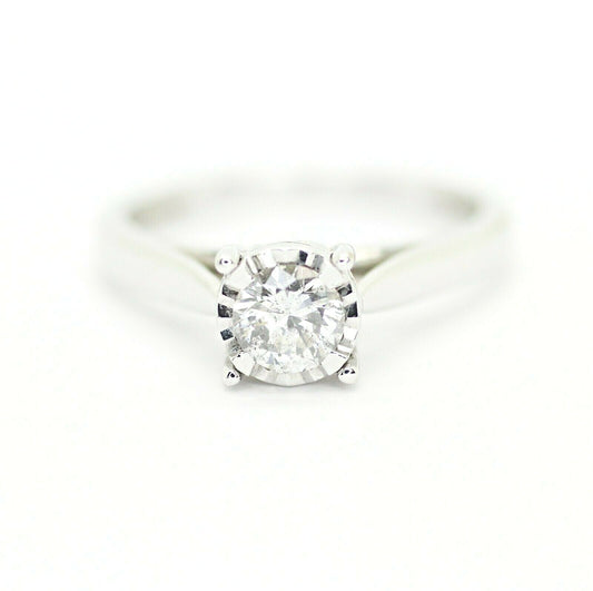 Round Cut Diamond Illusion Setting Engagement Ring in 10k White Gold 6.75us
