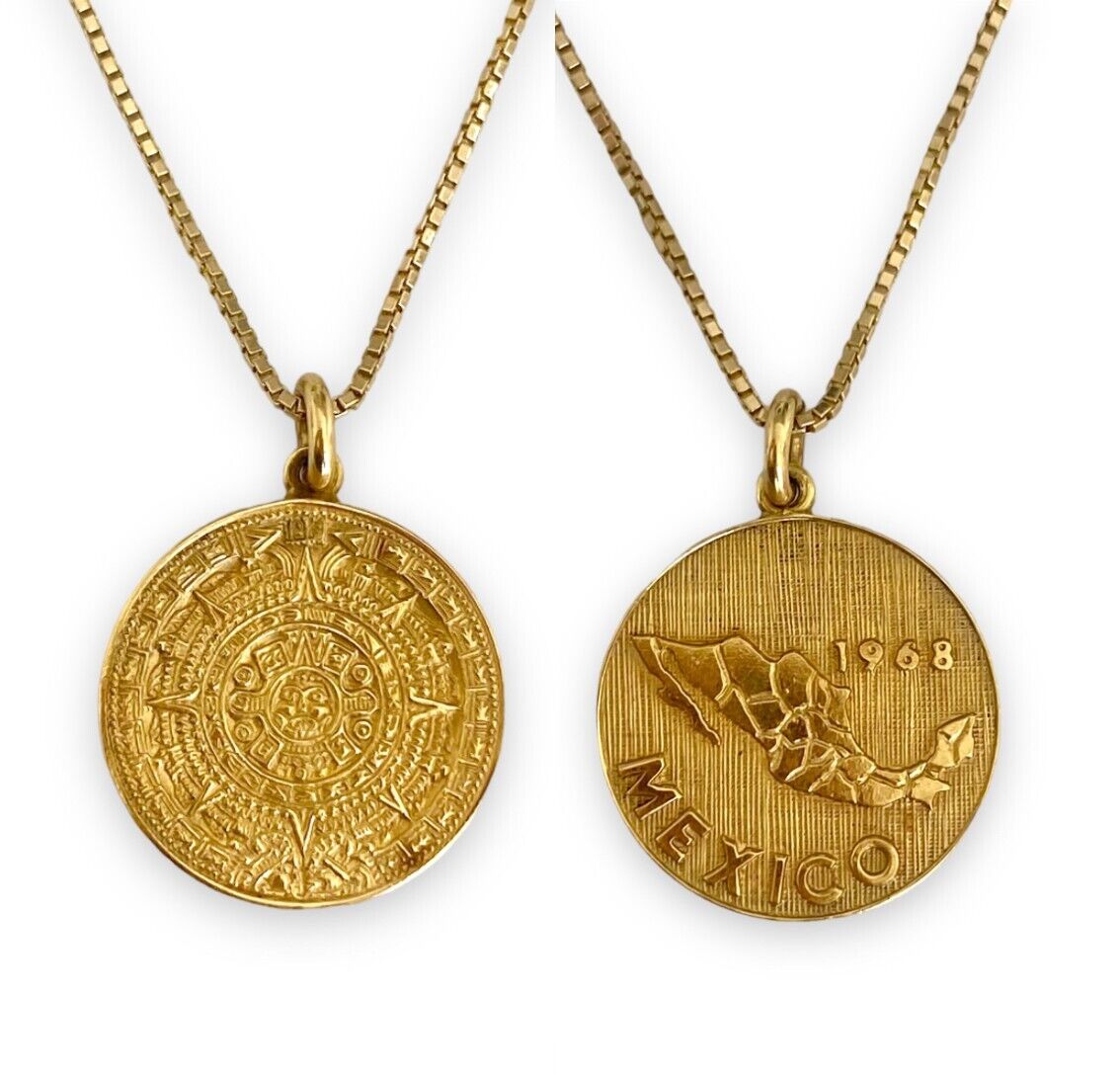 Vintage 18k Gold Round Mexico 1968 Aztec Mayan Sun Calendar Pendant Necklace
