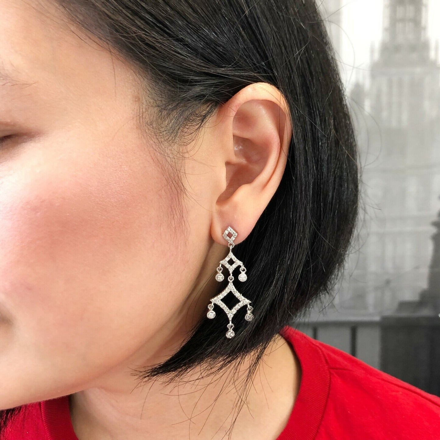 14k White Gold Diamonds Chandelier Earrings
