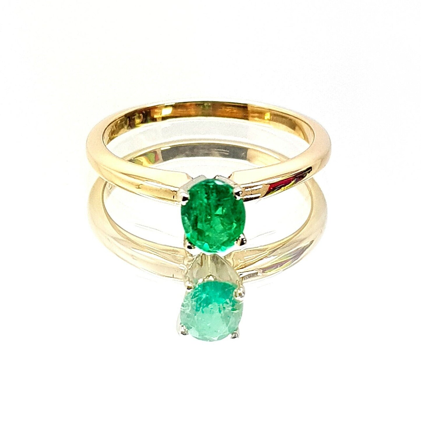 0.37ct Oval Cut Emerald Solitaire Ring in 14k Yellow Gold 5.5us