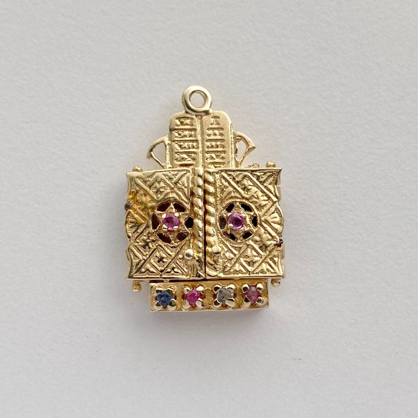14k Yellow Gold Torah Ark Pendant With David's Star Locket Jewish