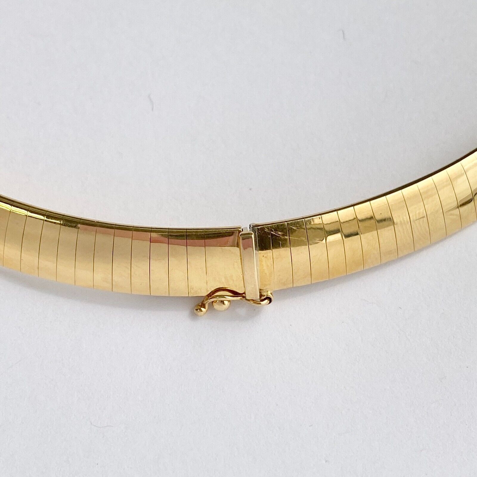 Snake Omega Chain Choker Necklace in 14k Yellow Gold
