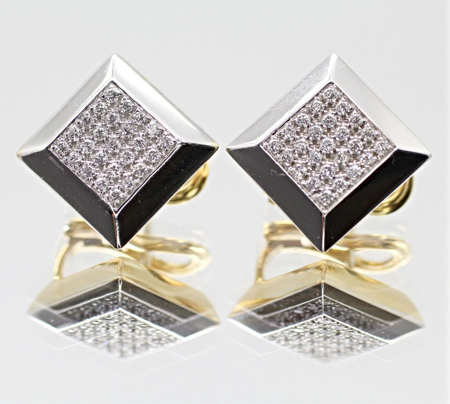 Authentic 18k Earrings "Wempe" 0.75 CTW Diamonds Square Pave F-G vs 13.8gr