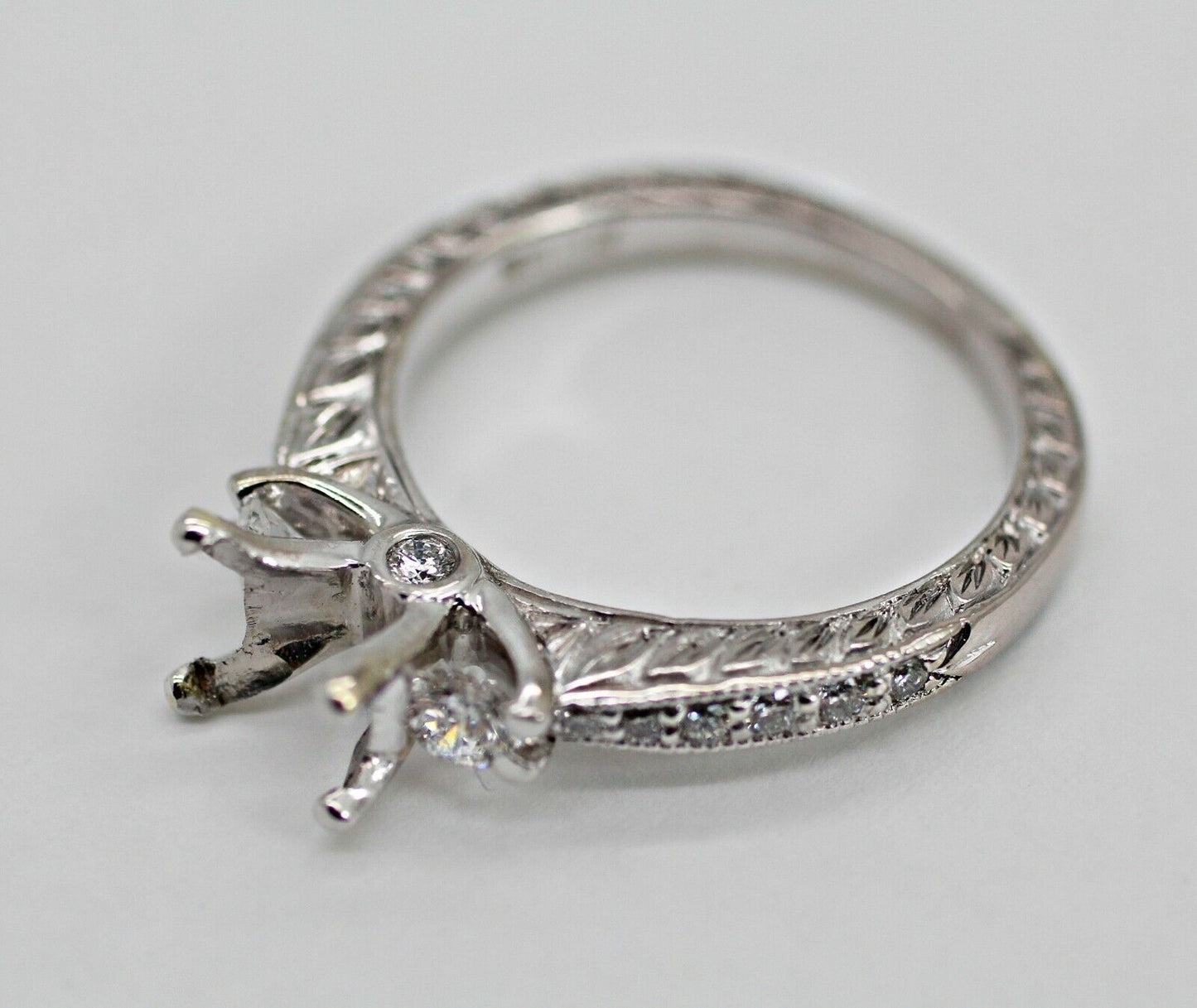 19K WHITE GOLD SCOTT KAY SEMI MOUNT RING 0.49CTW G VS1 5US, FIT. RD 6.3 - 6.6mm