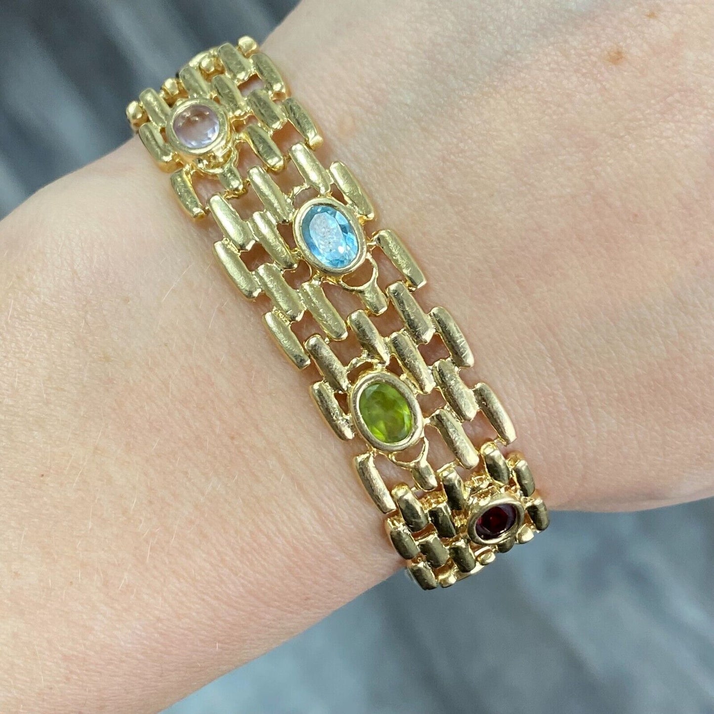 14k Yellow Gold Wide Mesh Btacelet With Gemstones