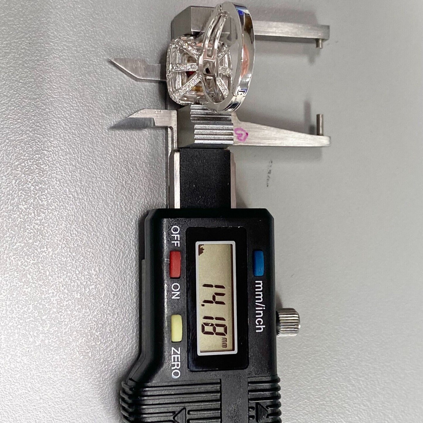 18K WHITE GOLD OVAL RED SPINEL & DIAMOND COCKTAIL Hinged RING Size 5.75