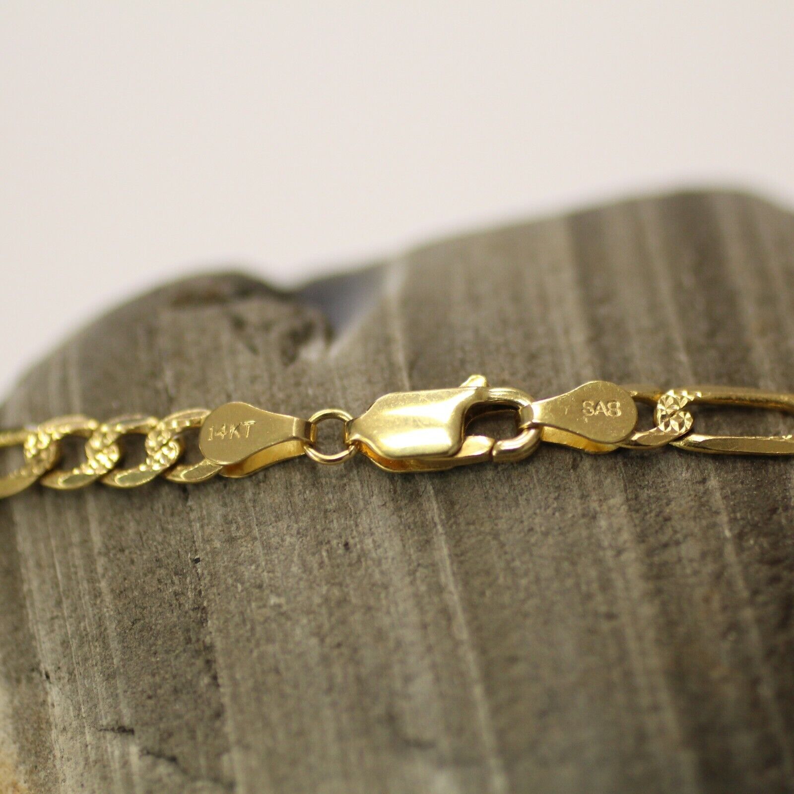 14k Yellow Gold Figaro Diamond Cut Link Bracelet 5.77 Grams