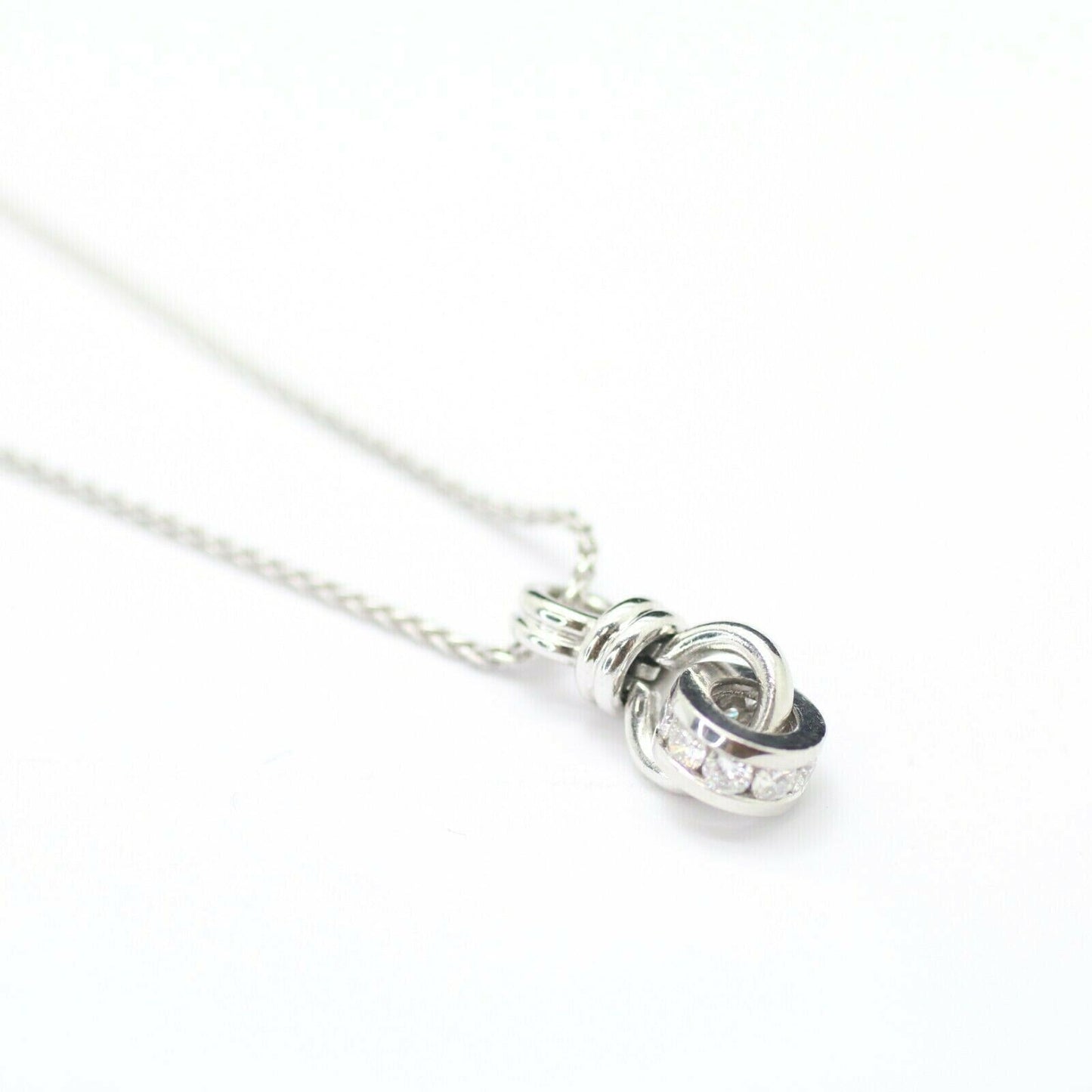 Platinum Link Ring Pendant With Diamonds in Wheat Chain 16"