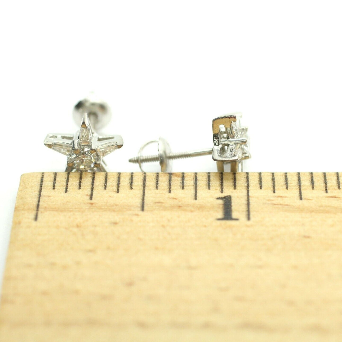 0.64tctw Diamond Star Suds Earrings in 14k White Gold