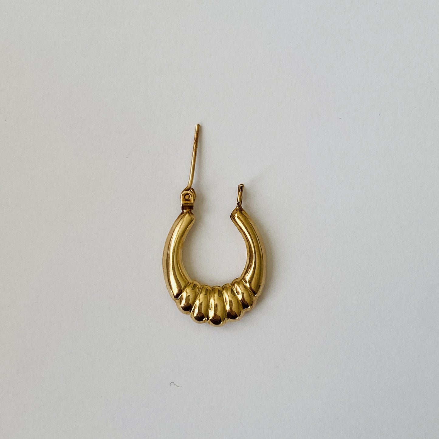 Yellow Gold 14K Loop Earrings 1.82G