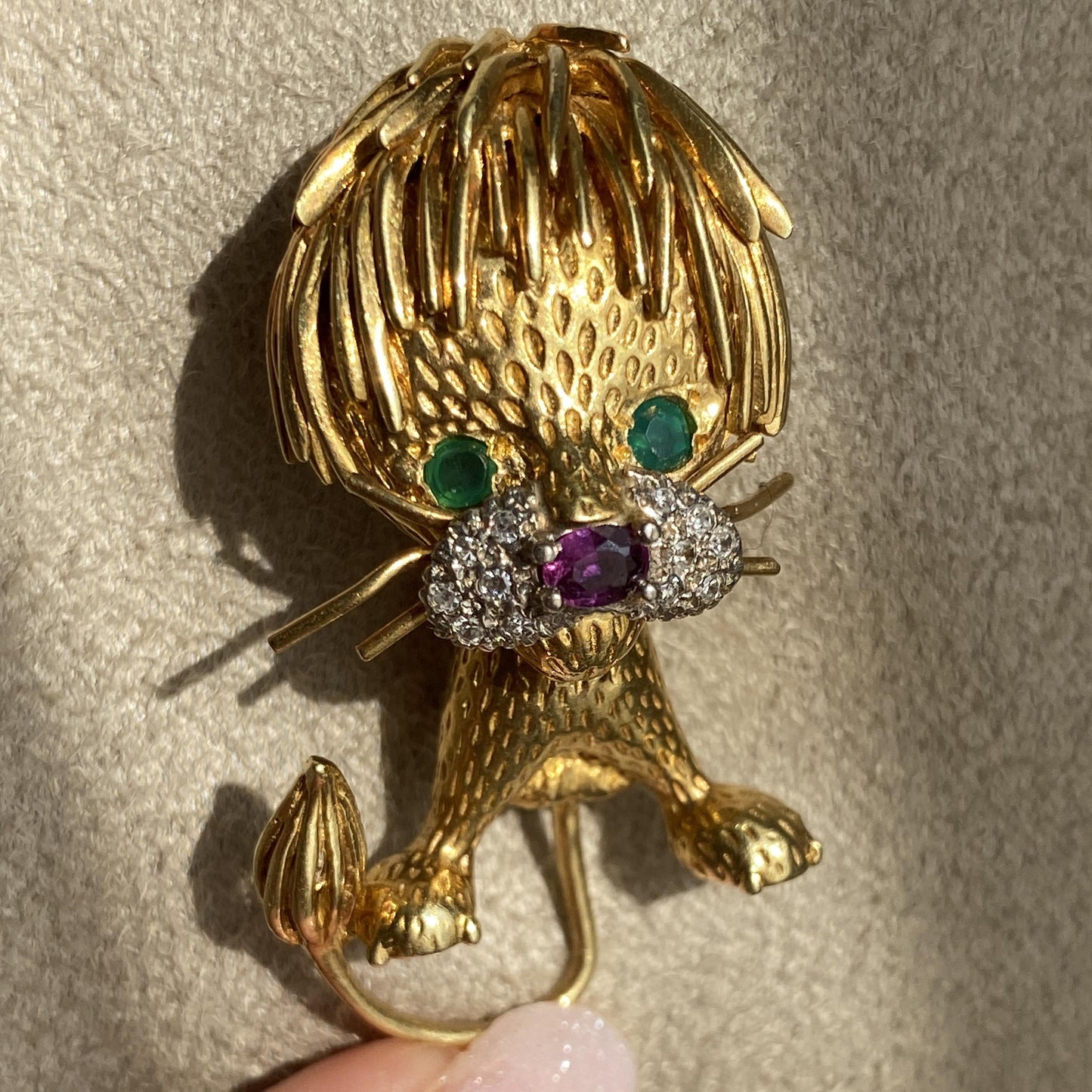 1970s Hammerman Bros. Diamond, Ruby and Emerald Lion Brooch in 18 Karat Gold