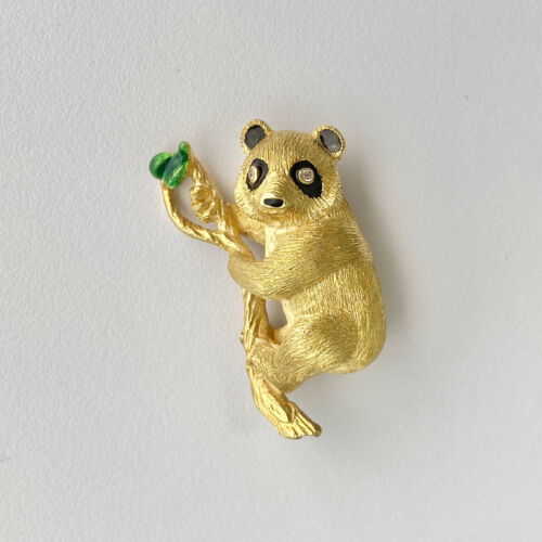 18k Yellow Gold Panda Diamond & Enamel Brooch