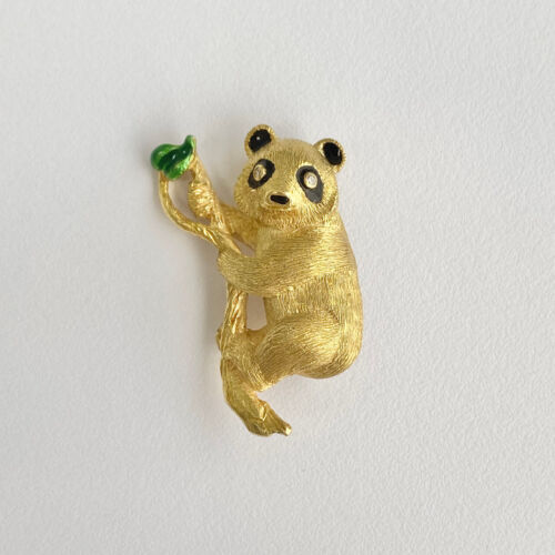 18k Yellow Gold Panda Diamond & Enamel Brooch