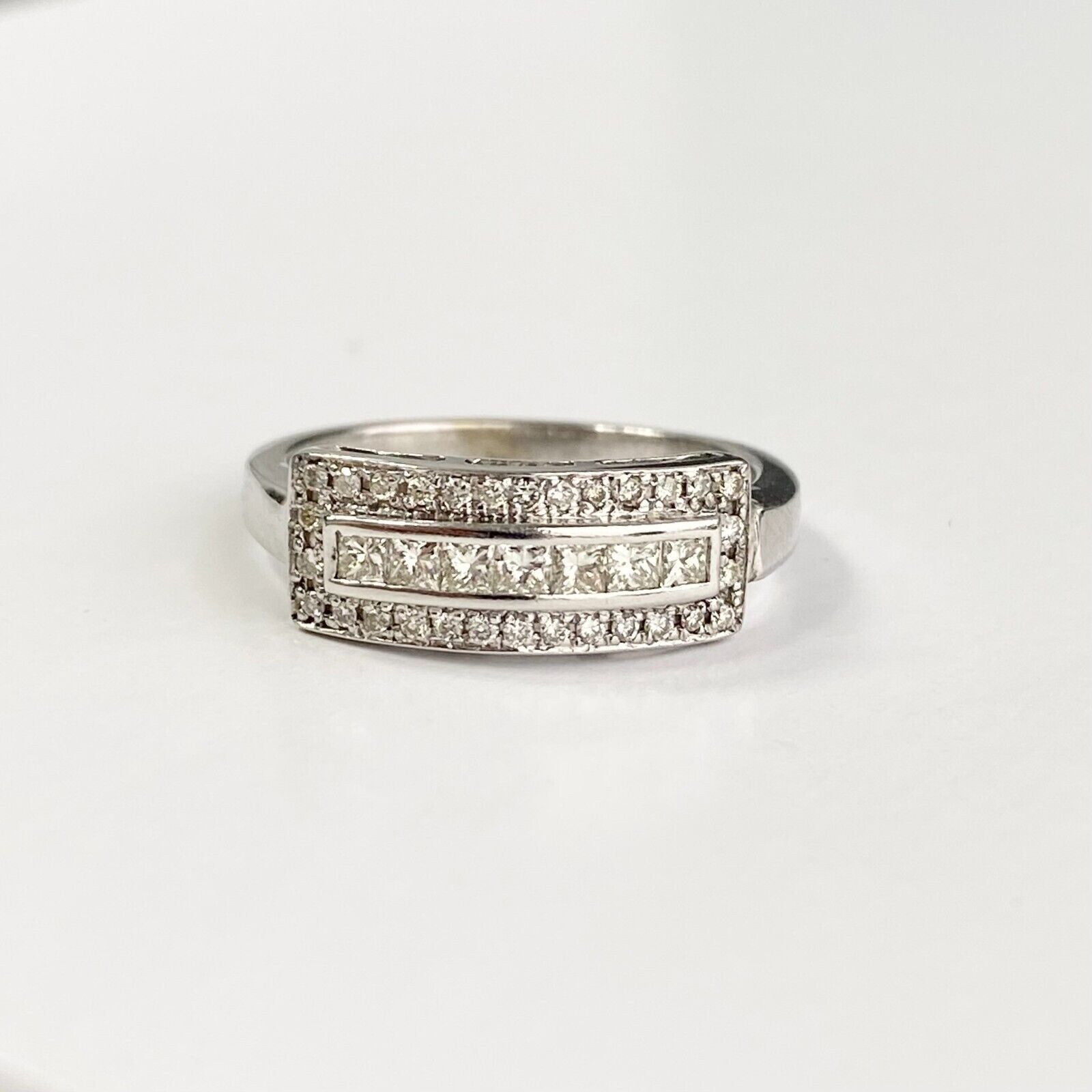 14k White Gold Diamond Weddiing Coctail Ring