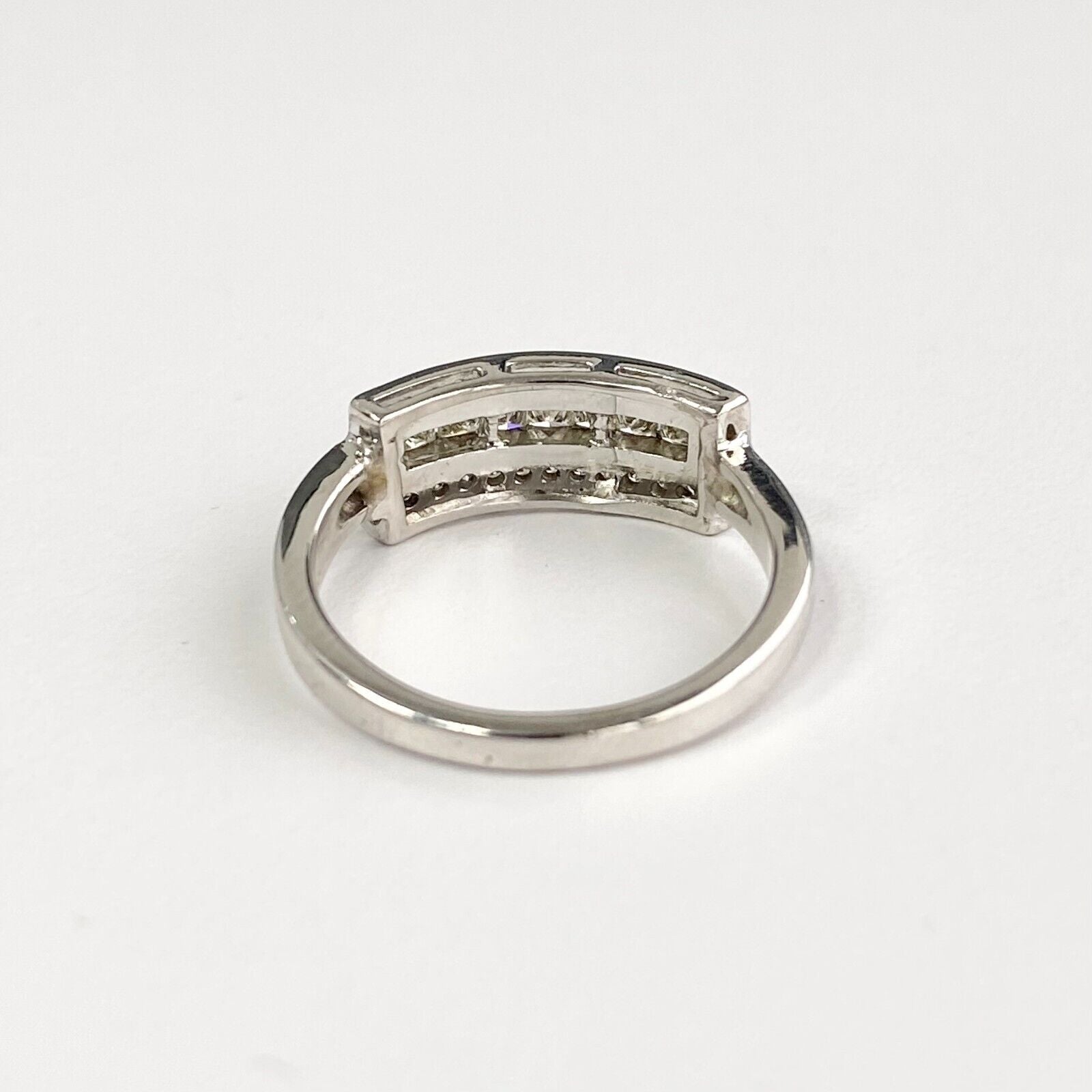 14k White Gold Diamond Weddiing Coctail Ring