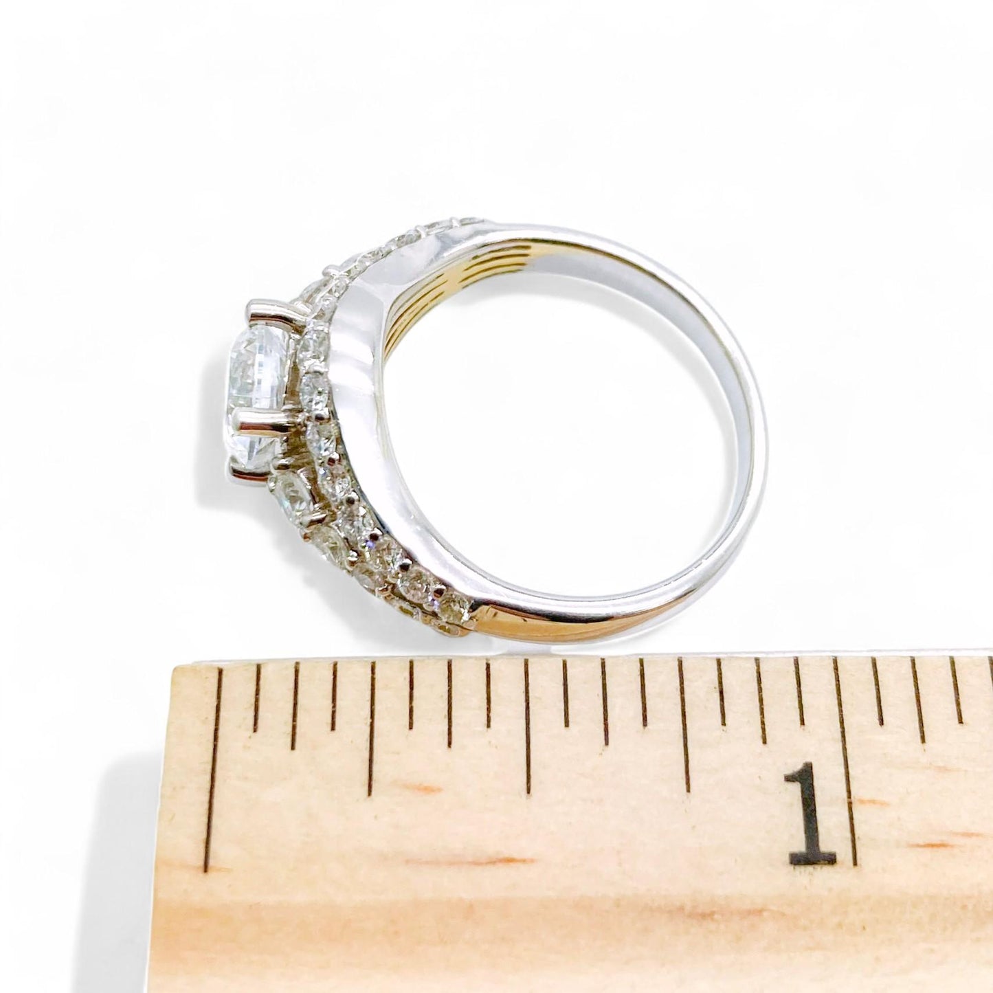 1.0 cttw White Diamond Semi-Mount Ring in 18K White & Yellow Gold 6.5 US 5.8g