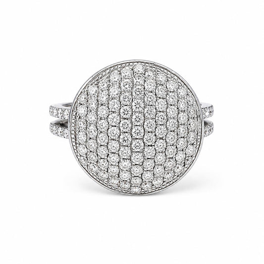 1.15cttw. White Diamond Fashion Ring in 18k White Gold 5.5US 6.55g.