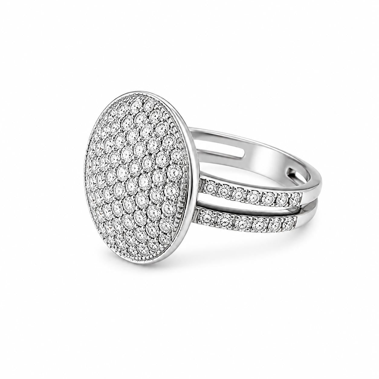1.15cttw. White Diamond Fashion Ring in 18k White Gold 5.5US 6.55g.
