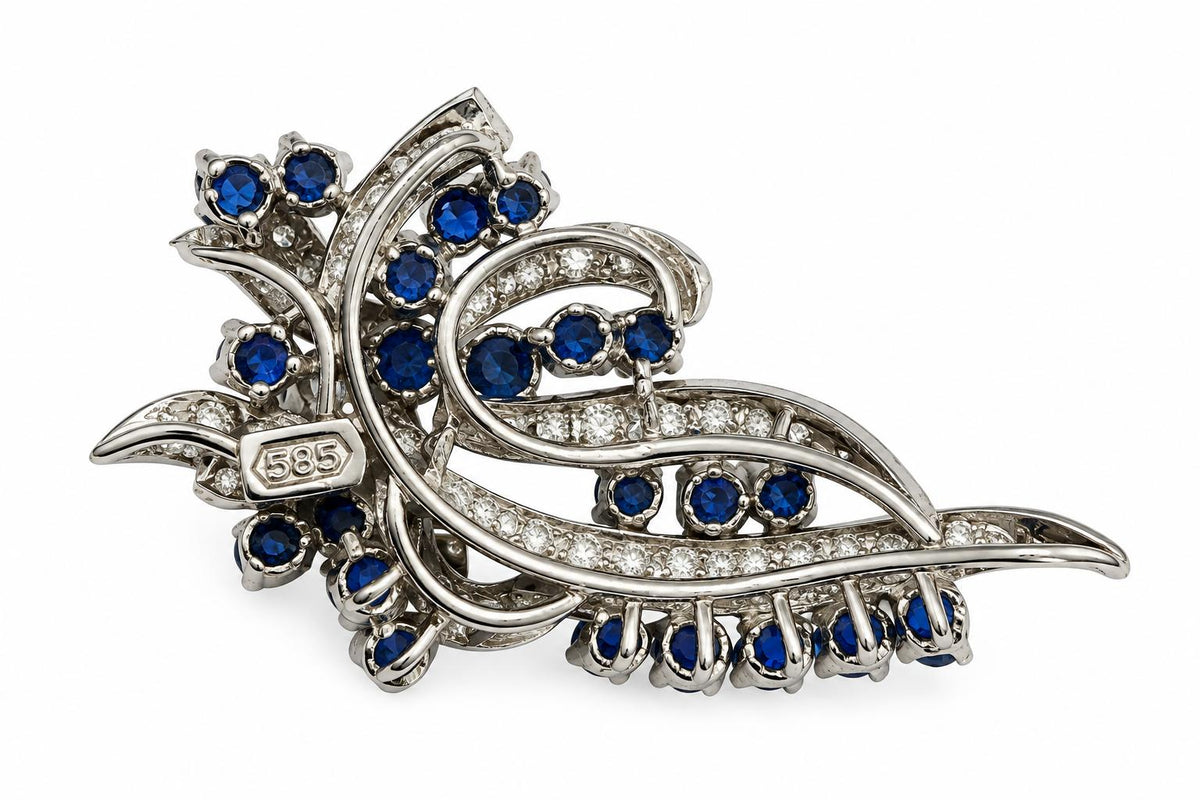 2.53cttw. Sapphite & 0.75cttw. White Diamond Brooch in 14k White Gold 6.6g.