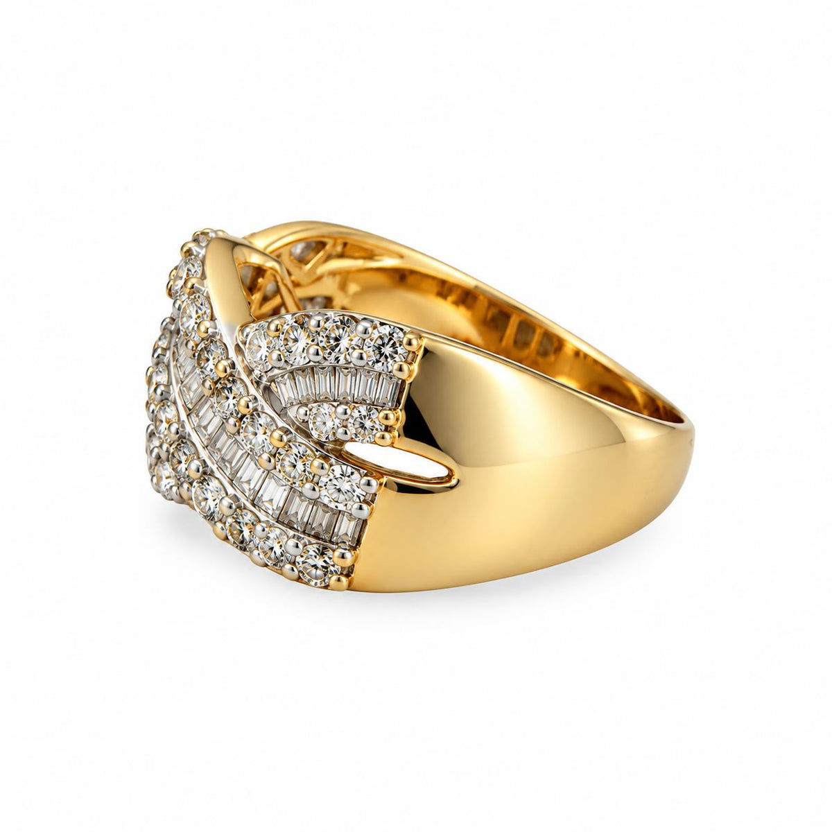 1.80cttw. White Diamond Twisted Ring in 14k Yellow Gold 5.10g. 7.25US
