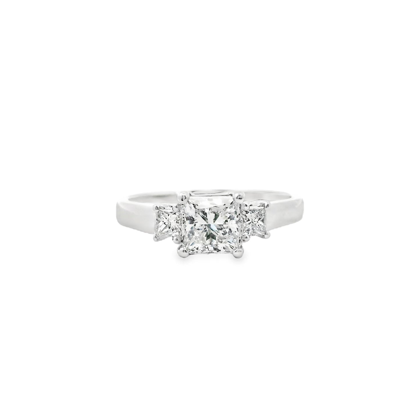 1.07 ct. Princess Cut White Diamond Platinum Ring 7.75US 6.13g.