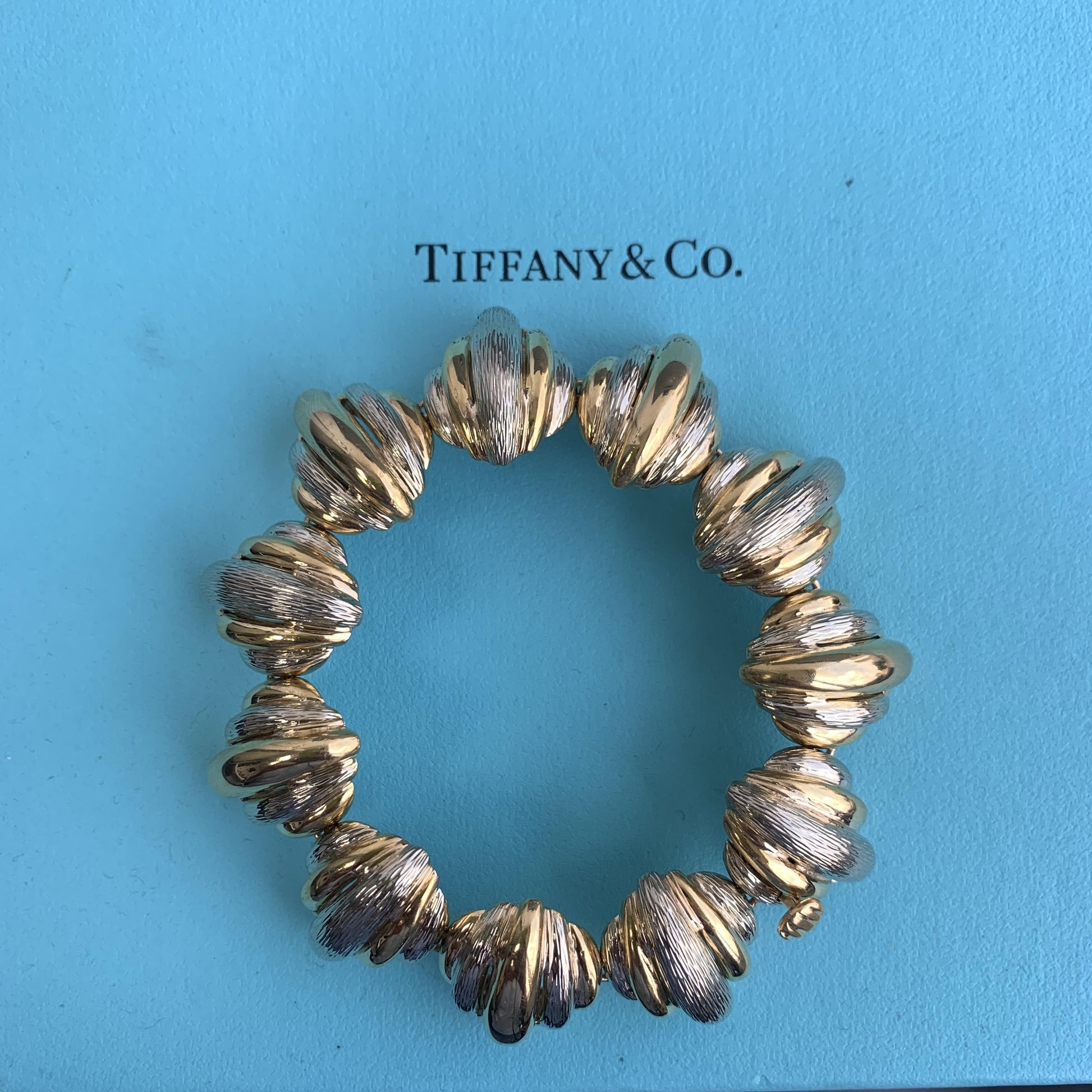 18K Two-Tone Tiffany Bracelet 72.06g.