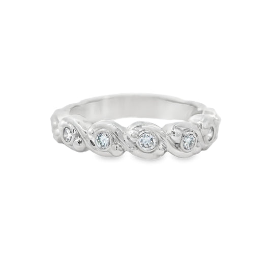 Platinum Wave 0.31cttw. White Diamond Ring 6.03g 6.25US
