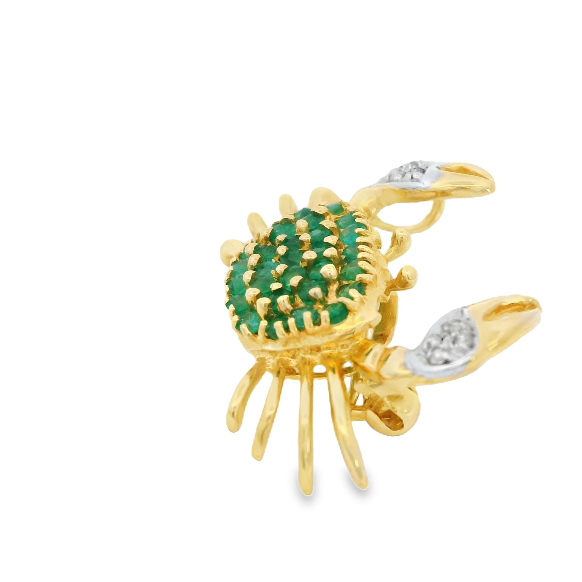 0.90cttw. Emerald & 0.10cttw. White Diamond Crab Brooch in 14k Yellow Gold 3.57g