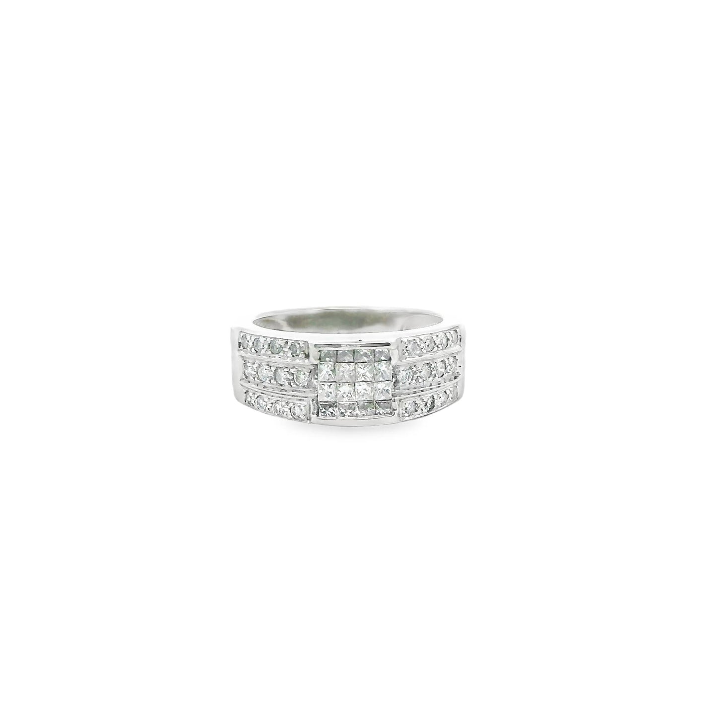 0.75 cttw. White Diamond Ring in 14k White Gold 7US 6.09g.