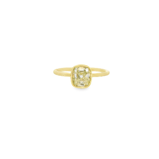 1.06ct. White Diamond Bezel Set Engagement Ring in 18k Yellow Gold 6.5US 2.15g.