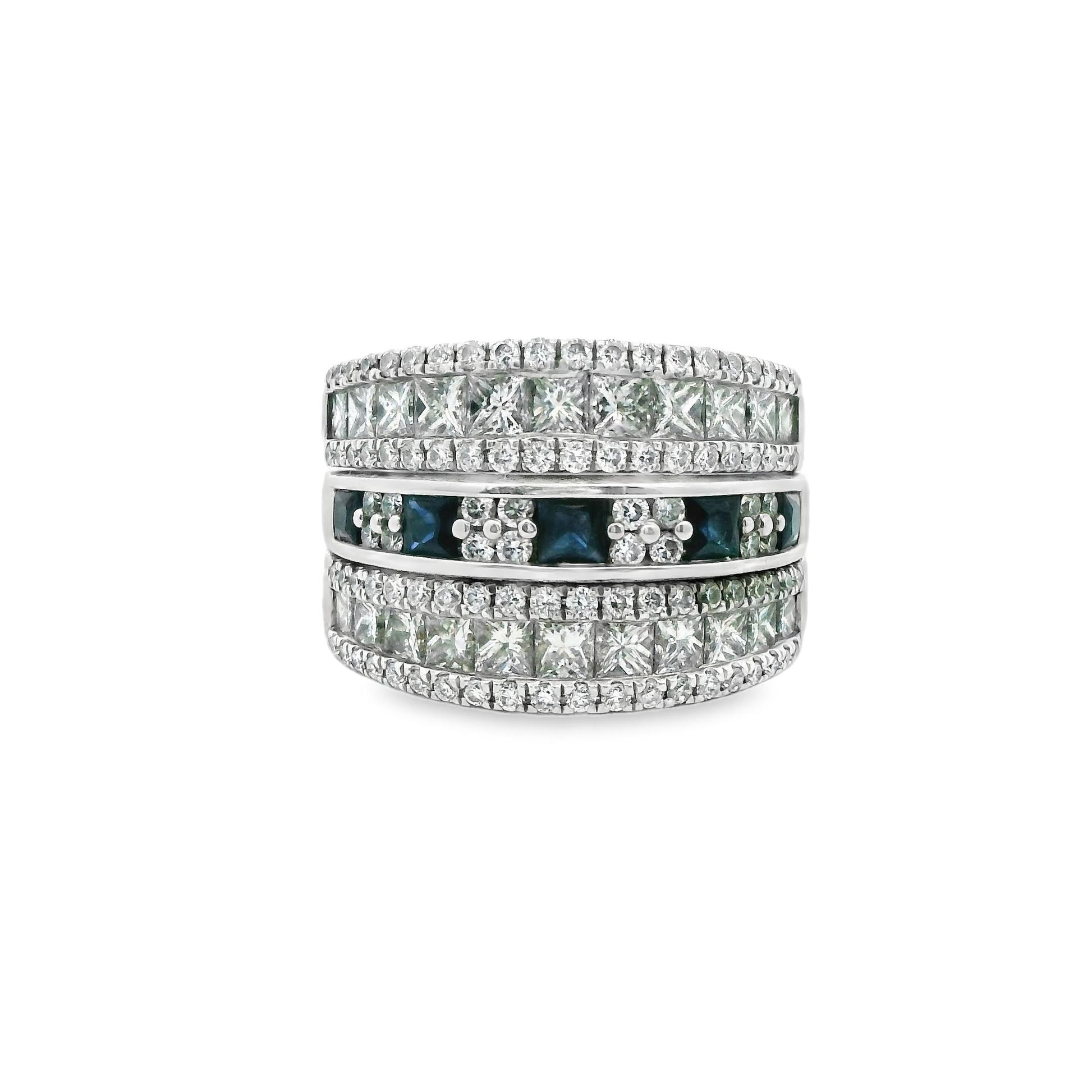 1.30cttw. White Diamond & Blue Sapphire Ring In 18k White Gold 7US 5.9g.