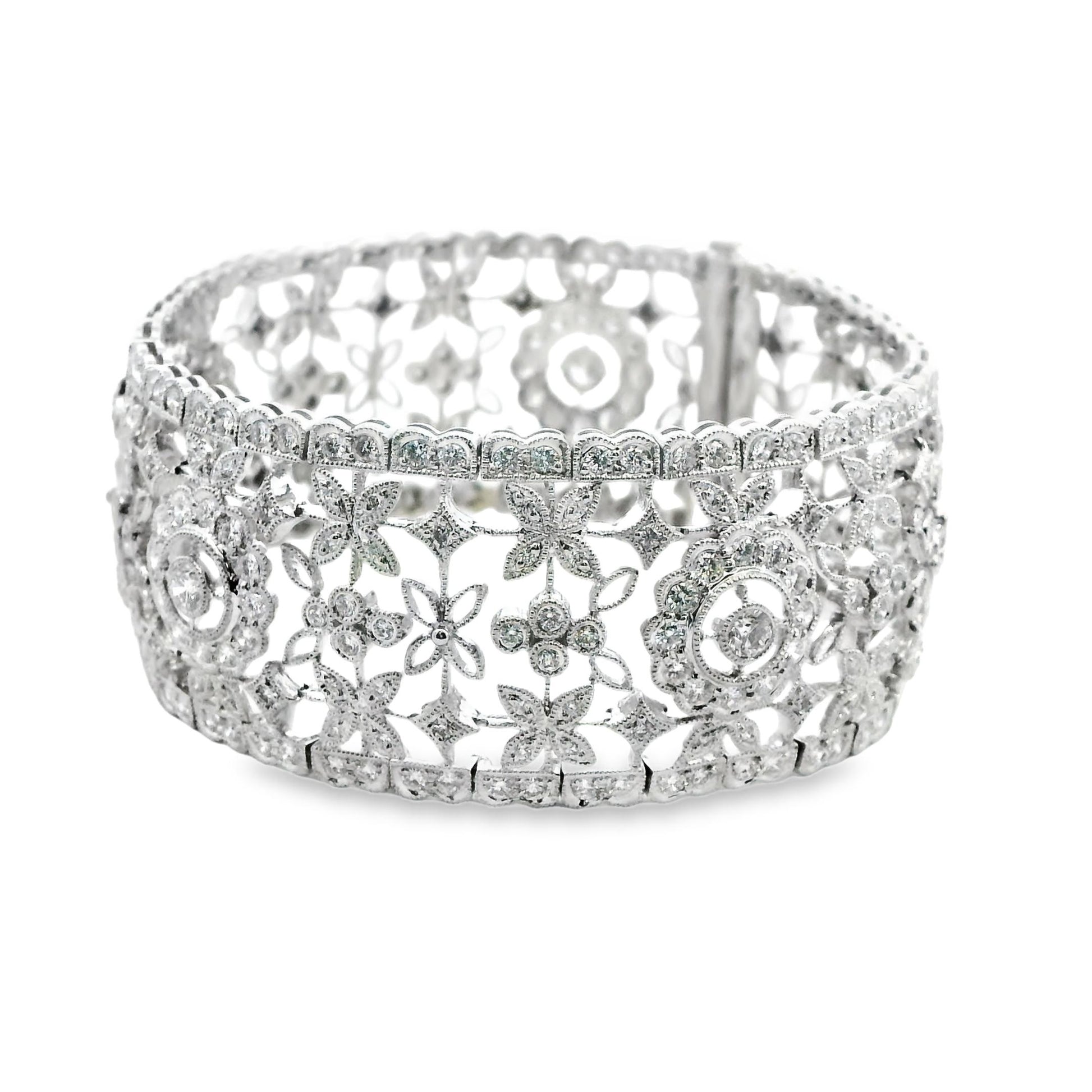 9.20cttw. White Diamond Vintage Wide Bracelet in 18k White Gold 7" 51.23g.