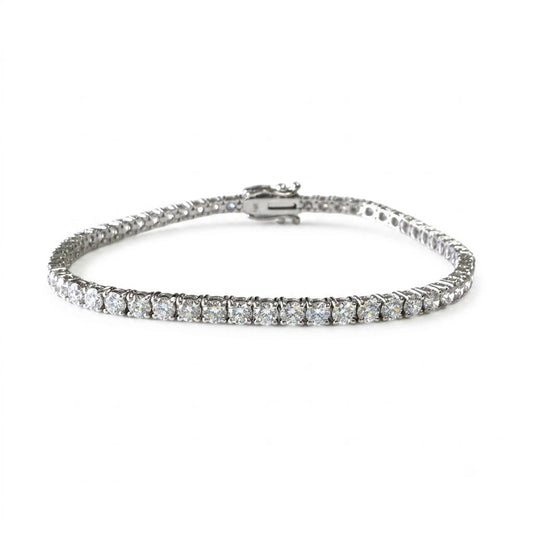 5.90cttw. White Diamond Tennis Bracelet in 14k White Gold 7" 9.71g.