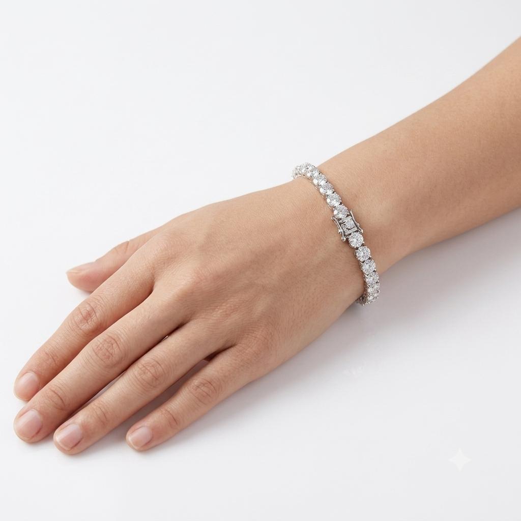 6.00 cttw. White Diamond Tennis Bracelet in 14k White Gold 9.48g. 7"
