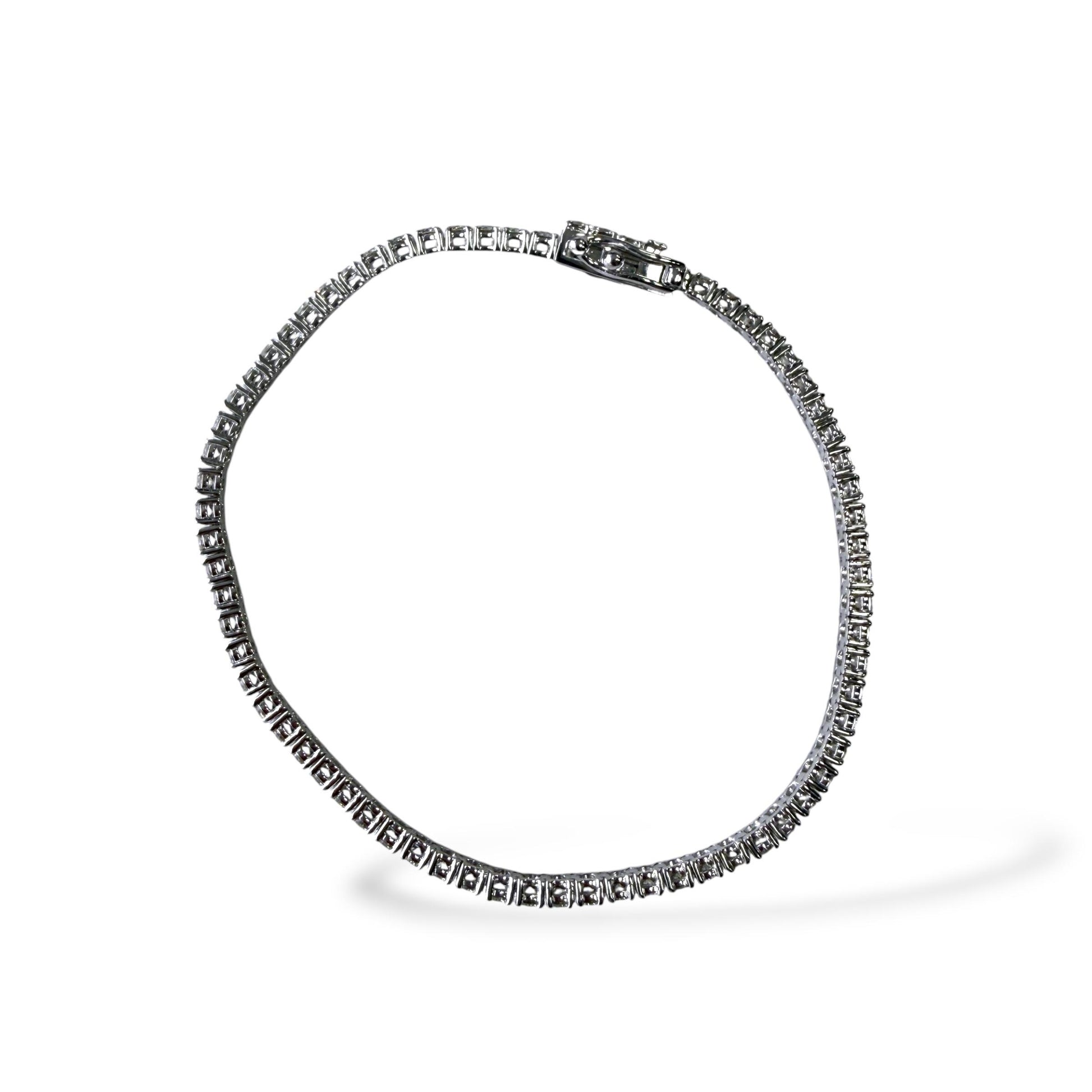 3.15 cttw. White Diamond Tennis Bracelet in 14k White Gold 7.24g. 7"