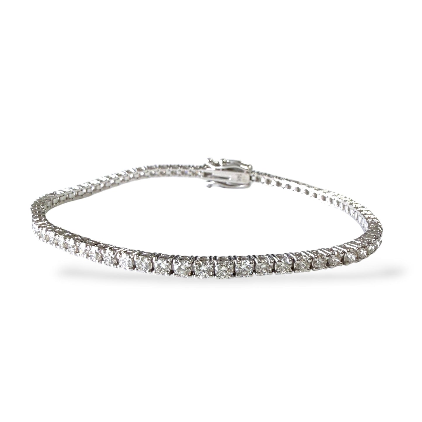 3.15 cttw. White Diamond Tennis Bracelet in 14k White Gold 7.24g. 7"